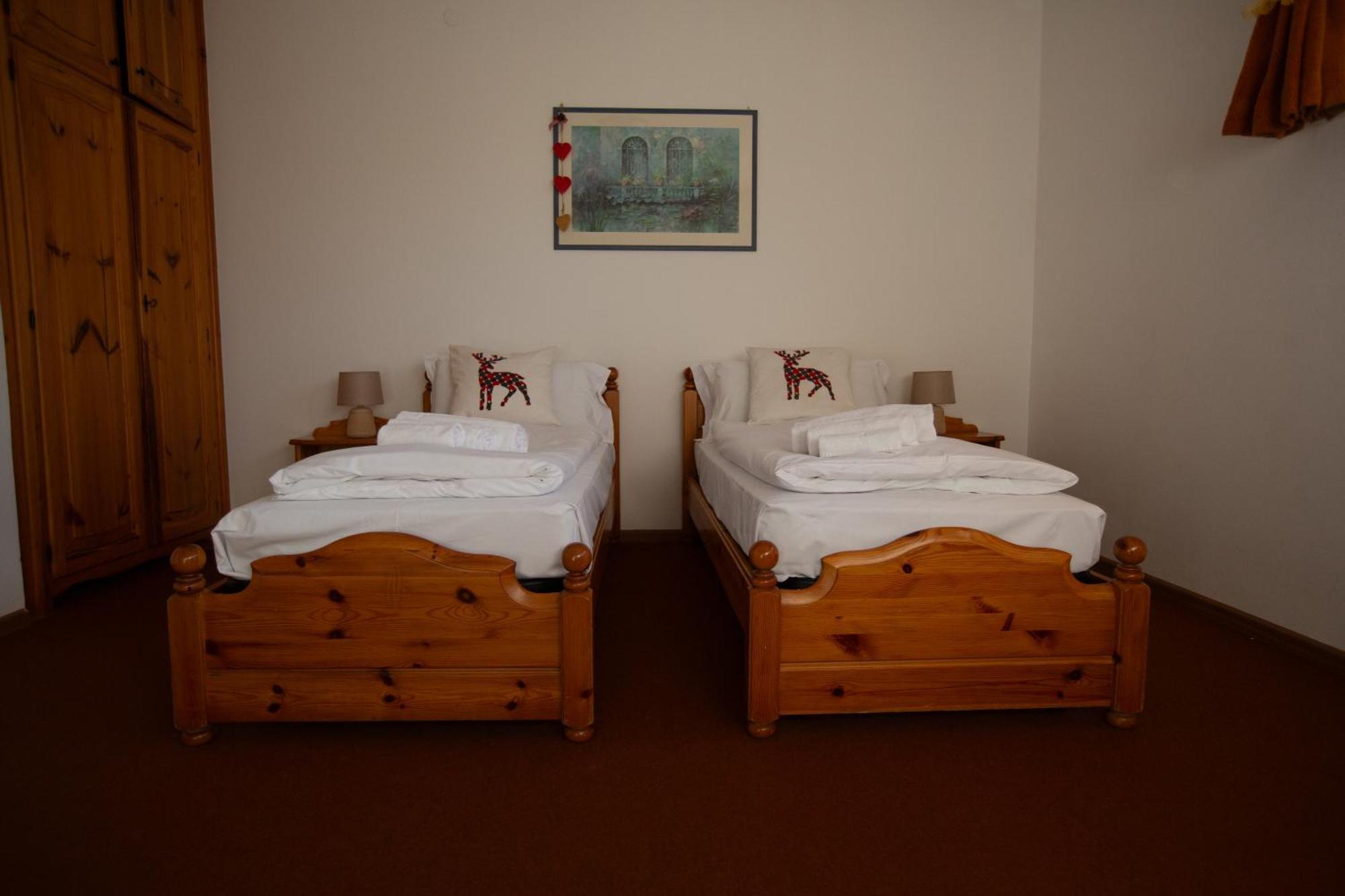 Bike & Bikers Hotel Restaurant 암페쪼 외부 사진