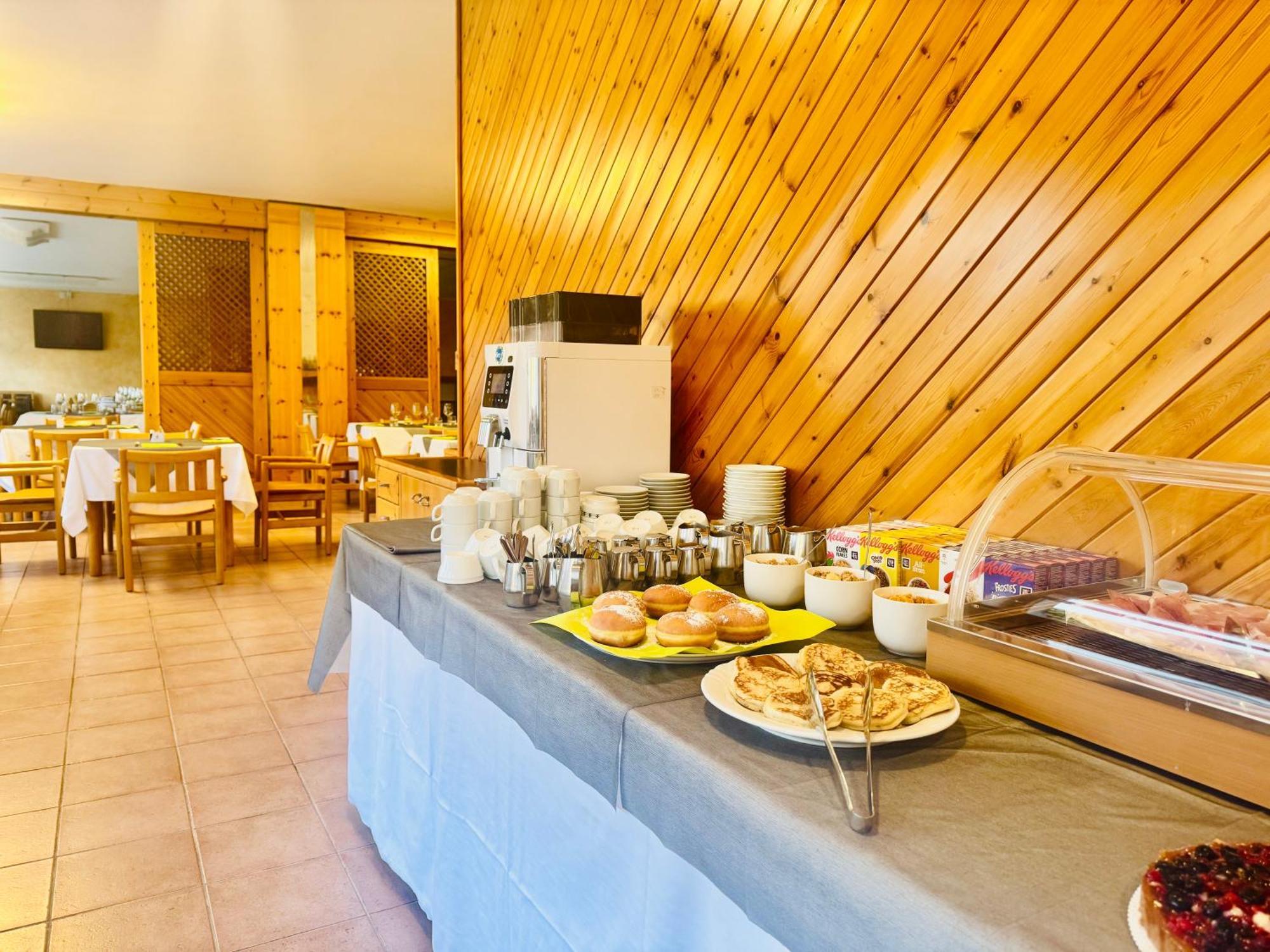 Bike & Bikers Hotel Restaurant 암페쪼 외부 사진